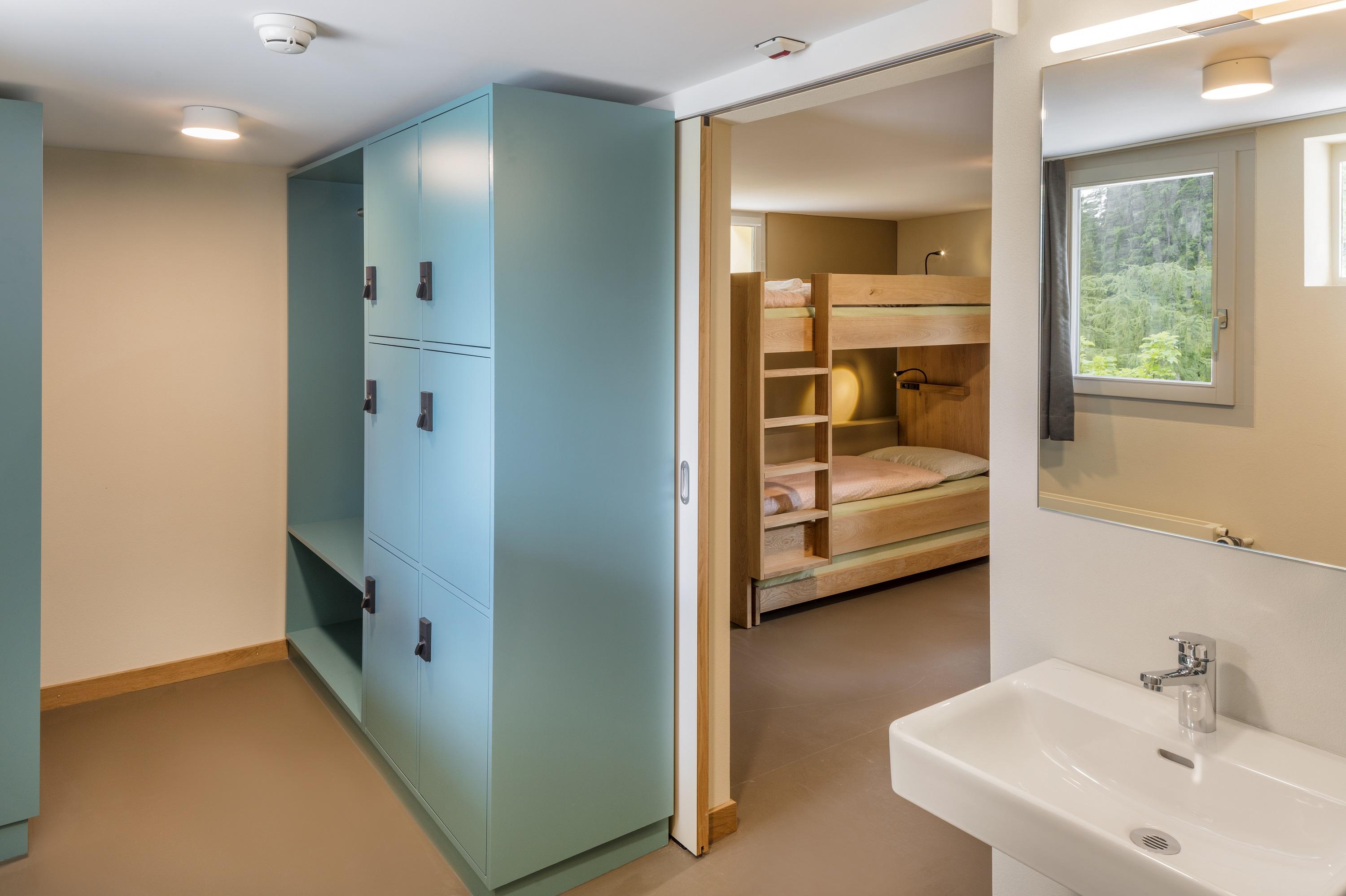 Crans-Montana Youth Hostel Экстерьер фото
