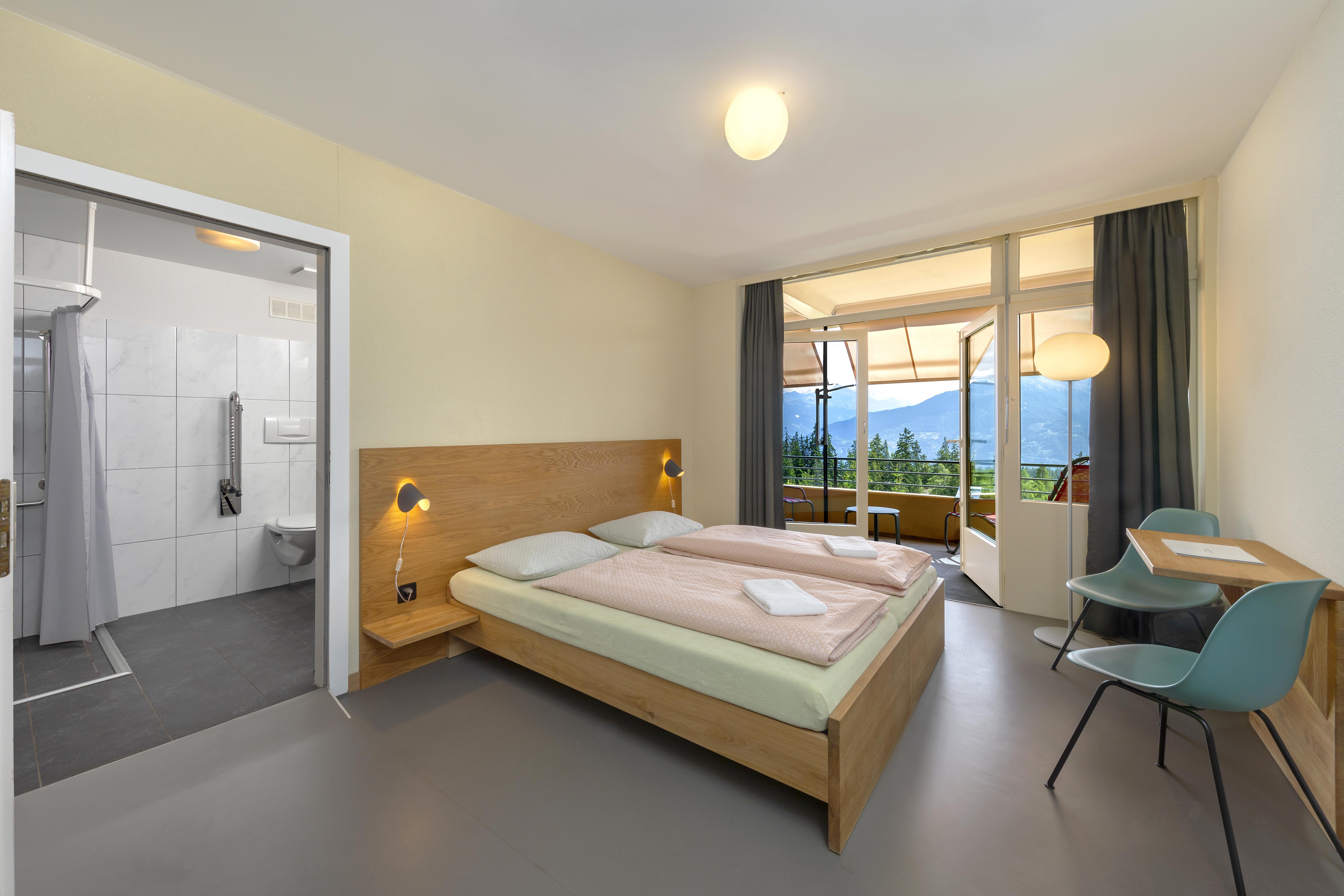 Crans-Montana Youth Hostel Экстерьер фото
