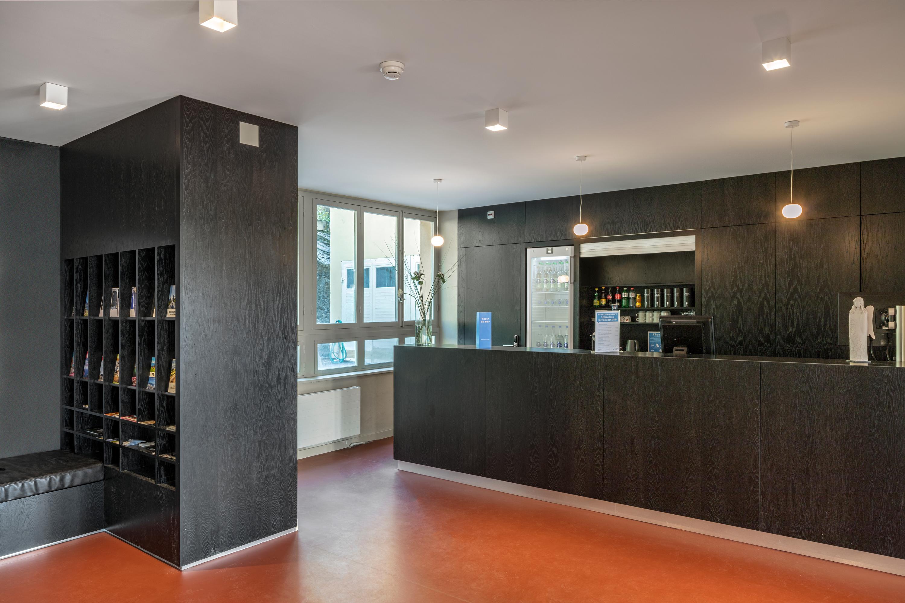 Crans-Montana Youth Hostel Экстерьер фото