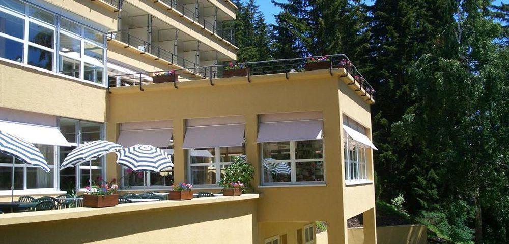 Crans-Montana Youth Hostel Экстерьер фото